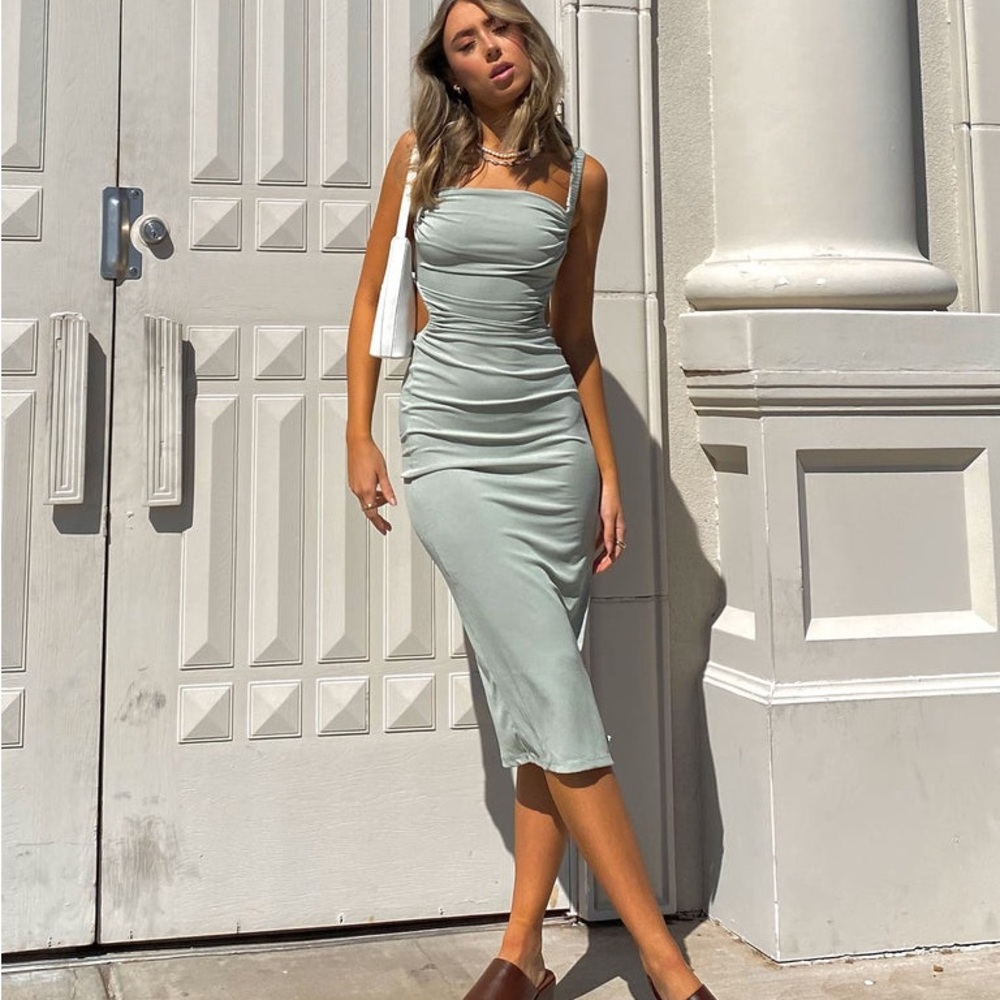 LAINEY MIDI DRESS SAGE - Size 2